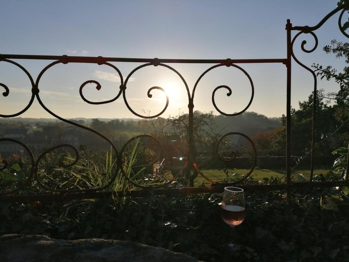 La Roche-DerrienLe Derrien住宿加早餐旅馆 外观 照片